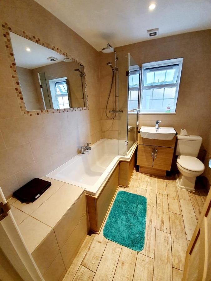 Beautiful 3 Bedroom House At The Sea Front - Amazing Location Southend-on-Sea Eksteriør bilde